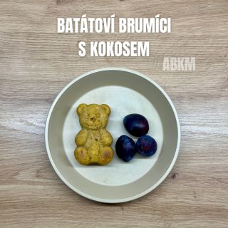 🥥🍠🧸 BATÁTOVÍ BRUMÍCI S KOKOSEM 🧸🍠🥥 🧡 100 g špaldové mouky 💛 40 g mandlové mouky 🧡 40 g strouhaného kokosu 💛 1/4 hrnku...